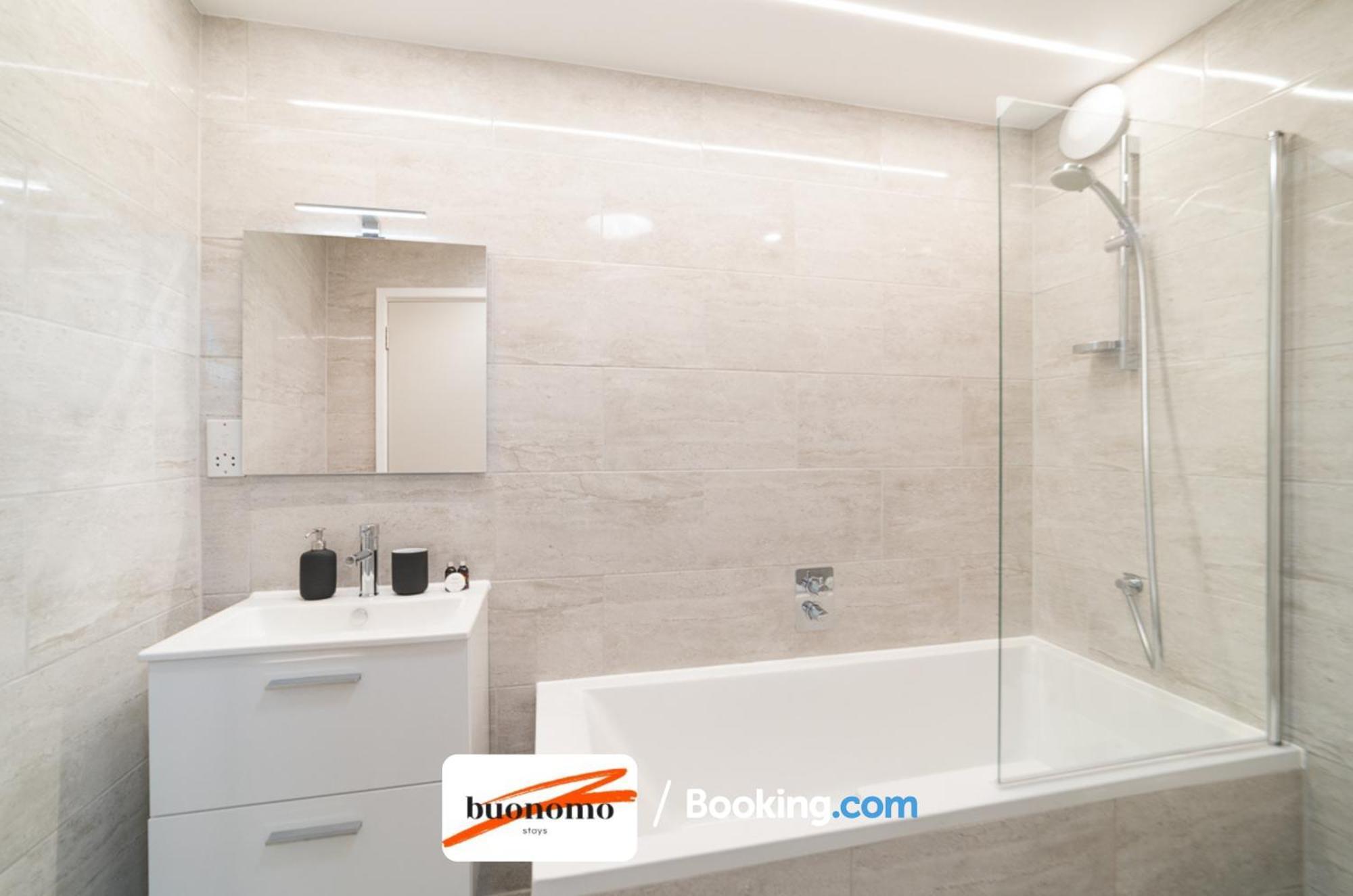 Two Bedroom Apartment At Buonomo Stays Short Lets & Serviced Accommodation 런던 외부 사진